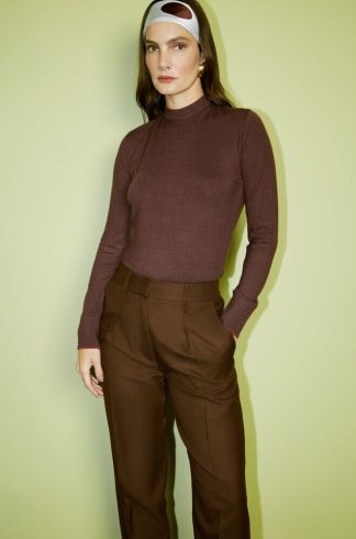Blusa Manga Longa em Tricot Casulo Crisálida Marrom